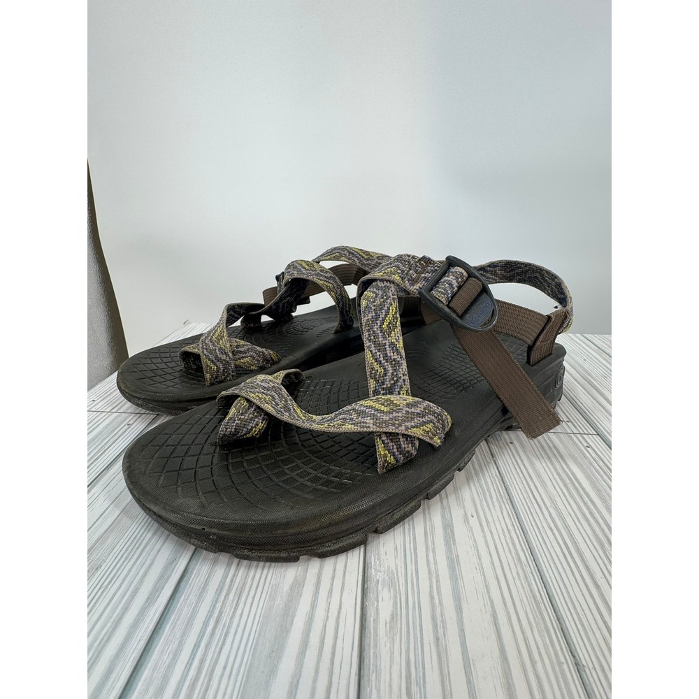 Chaco Z/2 Classic Mens Sandals Sz 10 Brown Geometric Toe Loop Hiking Water Sport - Picture 12 of 12